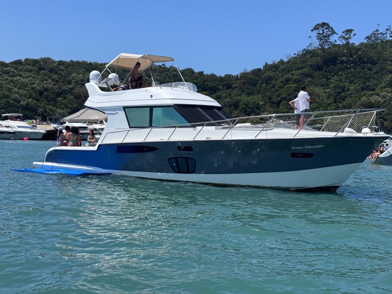 Lancha 54 pés da Dreams Embarcações — foto 2