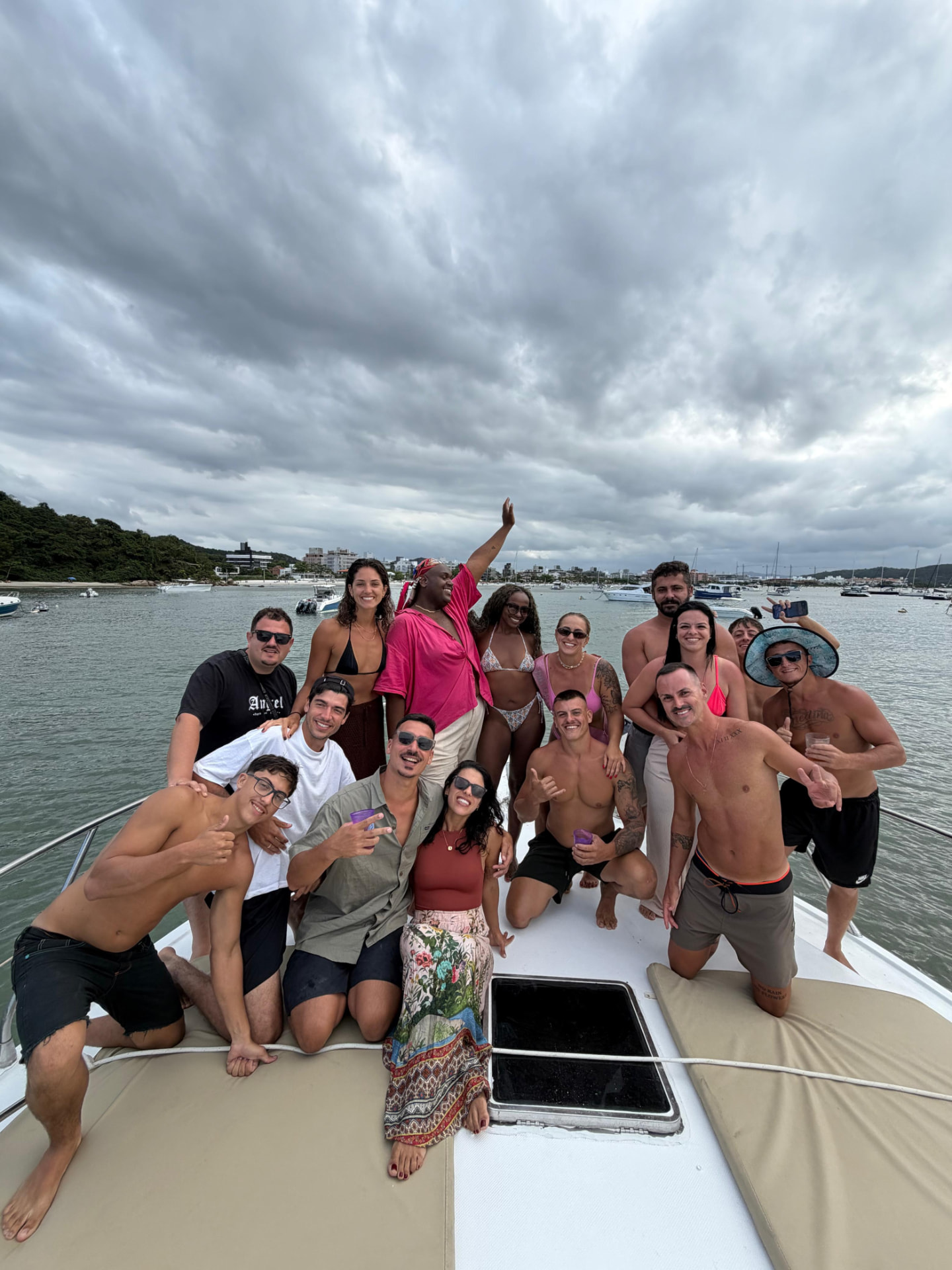 Grupo de amigos reunido durante passeio da Dreams